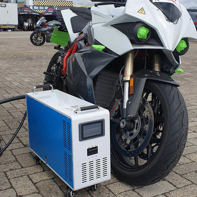 22KW EVSE EV Charger GBT CCS Level 3 DC Fast Charger Untuk Volkswagen ID4 ID6 TESLA